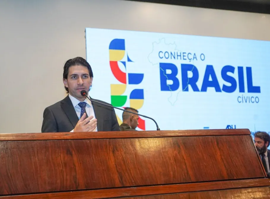 Cristiano Araújo: Da Câmara Legislativa à Promoção do Turismo no Distrito Federal